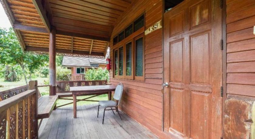 Oyo 1143 Phet Luran Thai Resort Kohchang Koh Chang Exterior foto